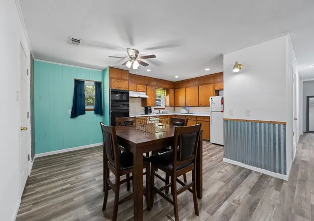 Photo 4 of Single family home for sale at 502 N King St, Itasca, TX 76055 | MLS# 21368982 | Listing updated on 2026-08-25
