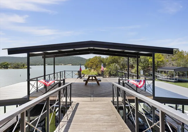 Photo 3 of Mansion for sale at 1516 N Lakeview Dr, Palo Pinto, TX 76484 | MLS# 21368920 | Listing updated on 2026-08-25