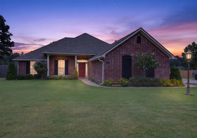 Photo 1 of Single family home for sale at 9031 Cottage Ridge Dr, Shreveport, LA 71106 | MLS# 21367724 | Listing updated on 2026-08-30