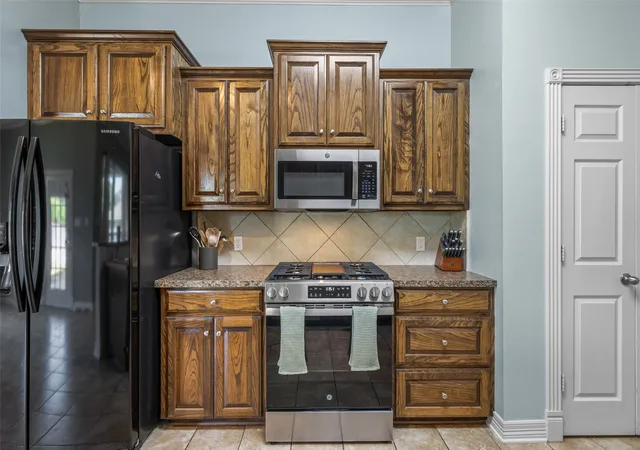 Photo 2 of Single family home for sale at 11848 County Road 167, Tyler, TX 75703 | MLS# 21369049 | Listing updated on 2026-09-22