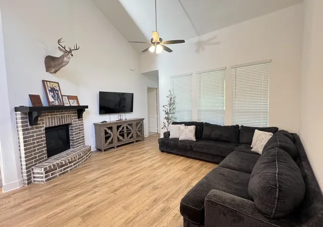 Photo 3 of Single family home for sale at 4166 Carter Ct, Denison, TX 75020 | MLS# 21369106 | Listing updated on 2026-08-26