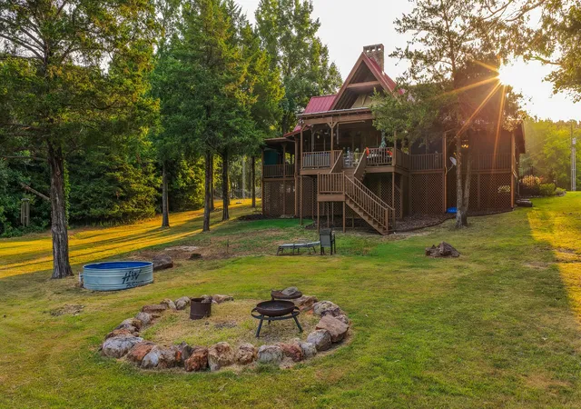 Photo 3 of House for sale at 230 County Road 2434, Sulphur Springs, TX 75482 | MLS# 21368443 | Listing updated on 2026-09-04