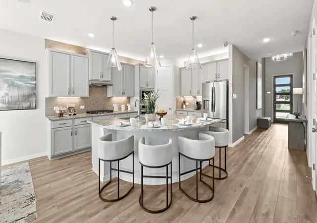 Photo 3 of Single family home for sale at 4619 Plump Jack Dr, Arlington, TX 76013 | MLS# 21369145 | Listing updated on 2026-09-16