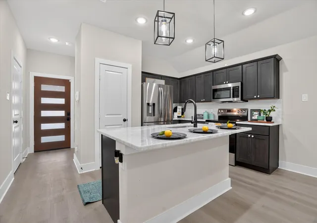 Photo 2 of Single family home for sale at 461 Peace Lily Wy, Tolar, TX 76476 | MLS# 21368715 | Listing updated on 2026-10-07