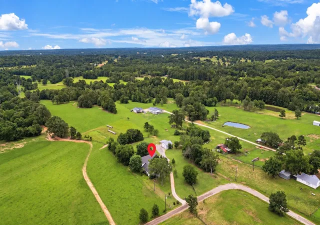 Photo 1 of Single family home for sale at 20272 County Road 4126, Lindale, TX 75771 | MLS# 21369182 | Listing updated on 2026-10-06
