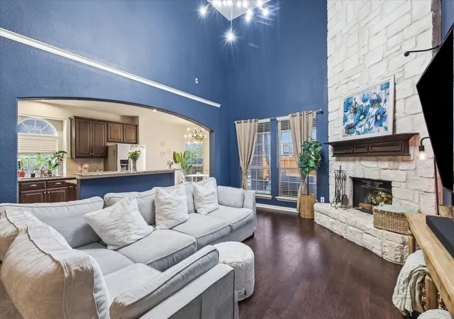 Photo 3 of Single family home for sale at 9837 Amaranth Dr, Fort Worth, TX 76177 | MLS# 21363139 | Listing updated on 2026-08-29
