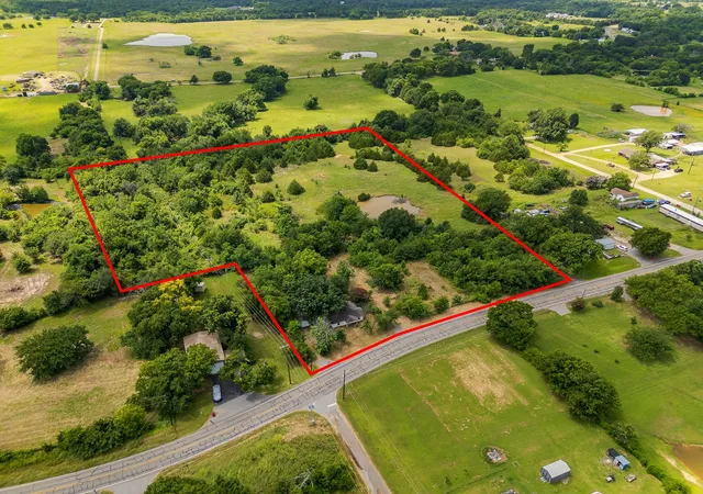 Photo 1 of Single family home for sale at 314 E Maple St, Ravenna, TX 75476 | MLS# 21369096 | Listing updated on 2026-08-26