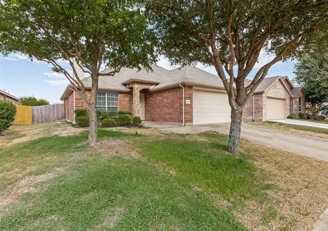 Photo 3 of Single family home for sale at 2131 Rains County Rd, Forney, TX 75126 | MLS# 21367634 | Listing updated on 2026-08-26