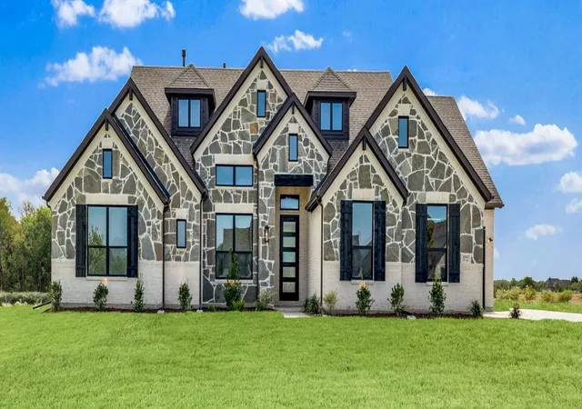 Photo 2 of Single family home for sale at 572 Willowy, Royse City, TX 75189 | MLS# 21369307 | Listing updated on 2026-10-08