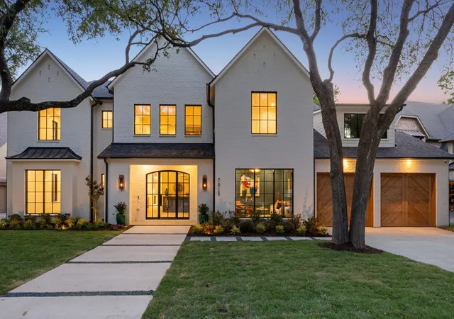 Photo 1 of Mansion for sale at 7015 Lyre Ln, Dallas, TX 75214 | MLS# 21363447 | Listing updated on 2026-08-26