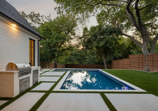 Photo 39 of Mansion for sale at 7015 Lyre Ln, Dallas, TX 75214 | MLS# 21363447 | Listing updated on 2026-08-26