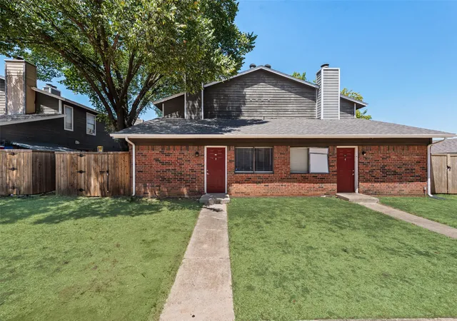 Photo 2 of Condo for sale at 1122 Millview Dr #602, Arlington, TX 76012 | MLS# 21366223 | Listing updated on 2026-08-26