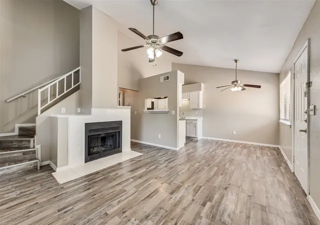 Photo 4 of Condo for sale at 1122 Millview Dr #602, Arlington, TX 76012 | MLS# 21366223 | Listing updated on 2026-08-26