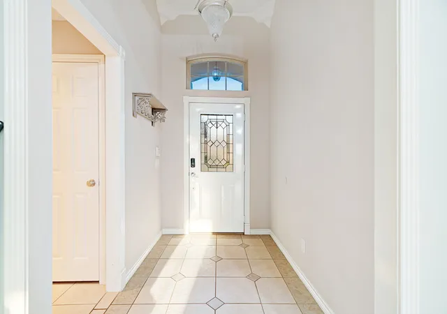 Photo 2 of Single family home for sale at 1725 Meadowview Dr, Reno, TX 75462 | MLS# 21368930 | Listing updated on 2026-08-26