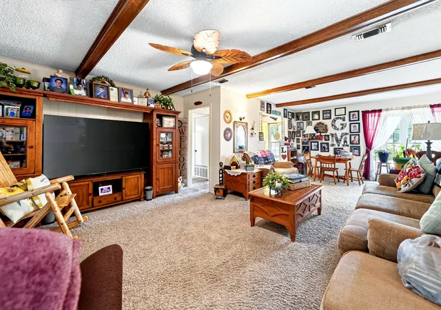 Photo 4 of Single family home for sale at 1022 Robin Rd, Oak Ridge, TX 75161 | MLS# 21367749 | Listing updated on 2026-09-22