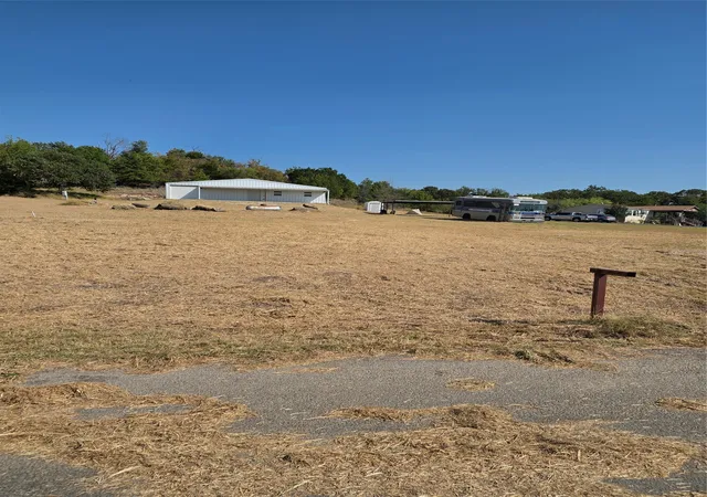Photo 2 of Single family home for sale at 243 Blue Sky Ln, Springtown, TX 76082 | MLS# 21368420 | Listing updated on 2026-08-26
