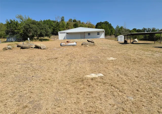 Photo 4 of Single family home for sale at 243 Blue Sky Ln, Springtown, TX 76082 | MLS# 21368420 | Listing updated on 2026-08-26