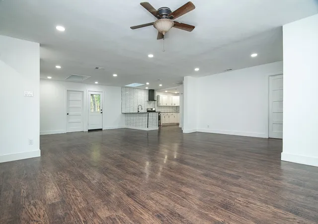 Photo 3 of Single family home for sale at 7326 Maringo Dr, Dallas, TX 75227 | MLS# 21369341 | Listing updated on 2026-08-26