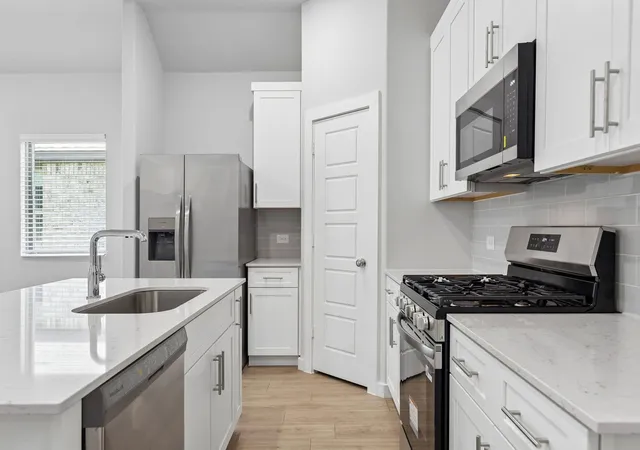 Photo 4 of Single family home for sale at 804 Knox River Dr, Princeton, TX 75071 | MLS# 21369442 | Listing updated on 2026-08-26