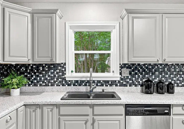 Photo 3 of Single family home for sale at 3272 Mimosa Park Dr, Richland Hills, TX 76118 | MLS# 21366251 | Listing updated on 2026-09-29