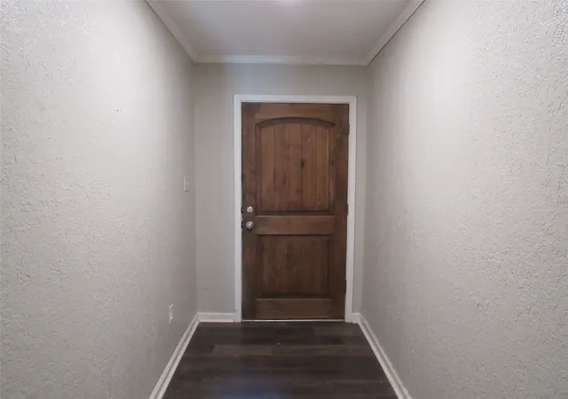Photo 2 of Single family home for sale at 208 Opal St, Hewitt, TX 76643 | MLS# 21369538 | Listing updated on 2026-09-30