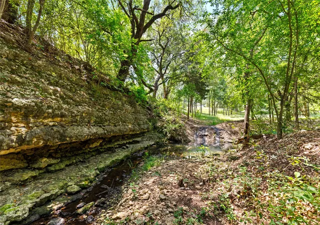 Photo 1 of Land for sale at 962 Oak And Clover Ridge, Waco, TX 76657 | MLS# 21369558 | Listing updated on 2026-08-26