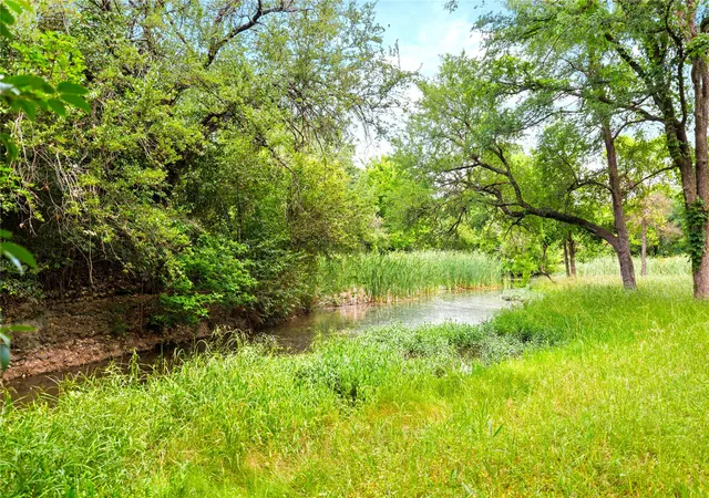 Photo 3 of Land for sale at 962 Oak And Clover Ridge, Waco, TX 76657 | MLS# 21369558 | Listing updated on 2026-08-26