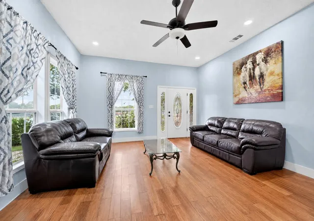 Photo 3 of Single family home for sale at 505 S Manson St, Wolfe City, TX 75496 | MLS# 21369065 | Listing updated on 2026-08-26