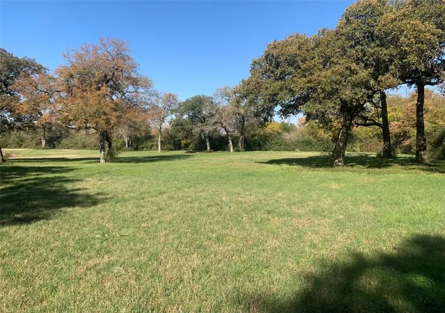 Photo 2 of Land for sale at 806 Adams Ln, Kaufman, TX 75142 | MLS# 21369574 | Listing updated on 2026-08-26