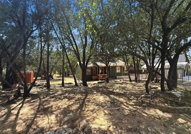 Photo 2 of Single family home for sale at 5716 San Jacinto Dr, Granbury, TX 76048 | MLS# 21369489 | Listing updated on 2026-09-26