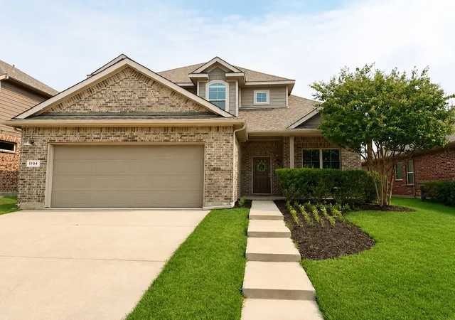 Photo 2 of Single family home for sale at 1704 Sparrow St, Argyle, TX 76226 | MLS# 21364561 | Listing updated on 2026-10-08