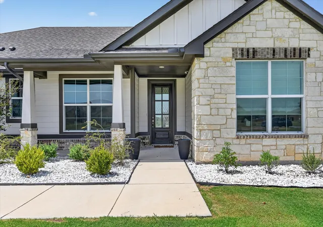Photo 3 of Single family home for sale at 13416 Sage Meadow Cir, Sanger, TX 76266 | MLS# 21367353 | Listing updated on 2026-08-26