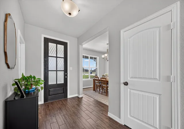 Photo 4 of Single family home for sale at 13416 Sage Meadow Cir, Sanger, TX 76266 | MLS# 21367353 | Listing updated on 2026-08-26