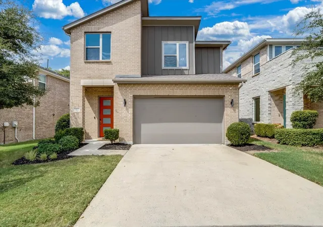 Photo 1 of Single family home for sale at 537 Bramante Dr, Plano, TX 75075 | MLS# 21349011 | Listing updated on 2026-08-30