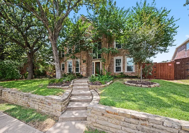Photo 2 of Single family home for sale at 417 Forest Ridge Dr, Coppell, TX 75019 | MLS# 21355936 | Listing updated on 2026-09-26