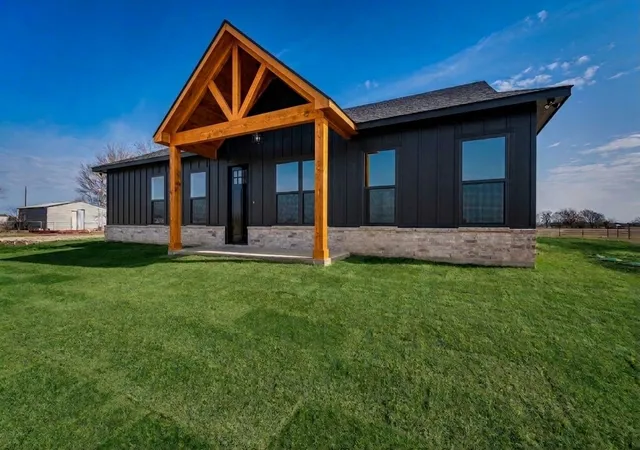 Single family home for sale at Tbd Mcknight Rd, Ferris, TX 75125 | MLS# 21369694
