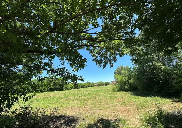 Photo 1 of Land for sale at 2351 S Country Club Rd, Garland, TX 75041 | MLS# 21350350 | Listing updated on 2026-08-26