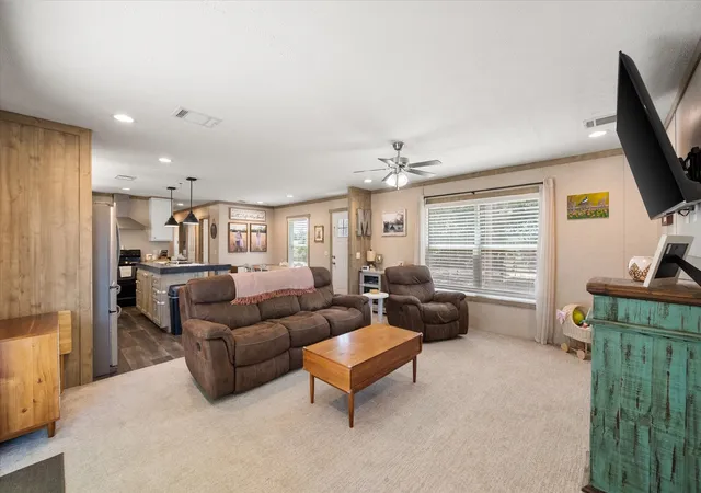 Photo 2 of Manufactured home for sale at 184 Fcr 941, Teague, TX 75860 | MLS# 21368643 | Listing updated on 2026-08-26