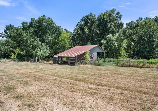 Photo 40 of Manufactured home for sale at 184 Fcr 941, Teague, TX 75860 | MLS# 21368643 | Listing updated on 2026-08-26