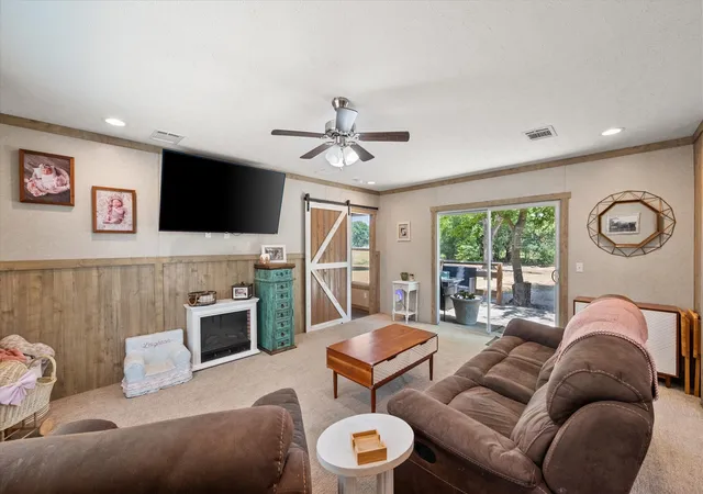 Photo 3 of Manufactured home for sale at 184 Fcr 941, Teague, TX 75860 | MLS# 21368643 | Listing updated on 2026-08-26