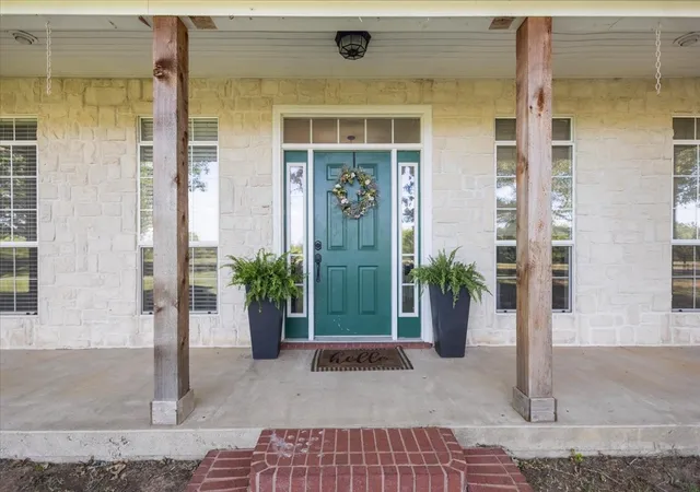Photo 3 of Single family home for sale at 22205 N Hwy 69, Mineola, TX 75773 | MLS# 21329236 | Listing updated on 2026-09-28