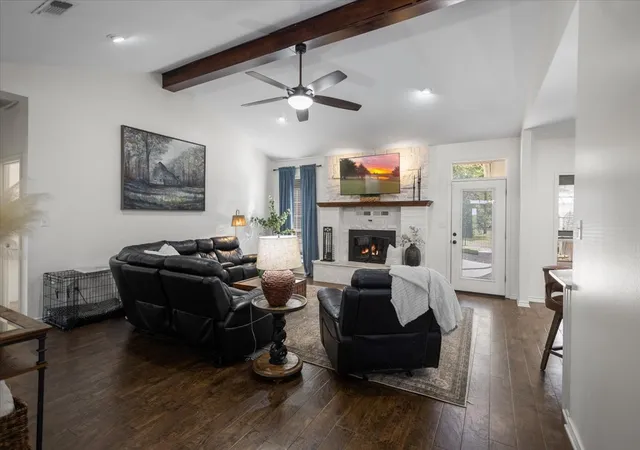 Photo 4 of Single family home for sale at 22205 N Hwy 69, Mineola, TX 75773 | MLS# 21329236 | Listing updated on 2026-09-28