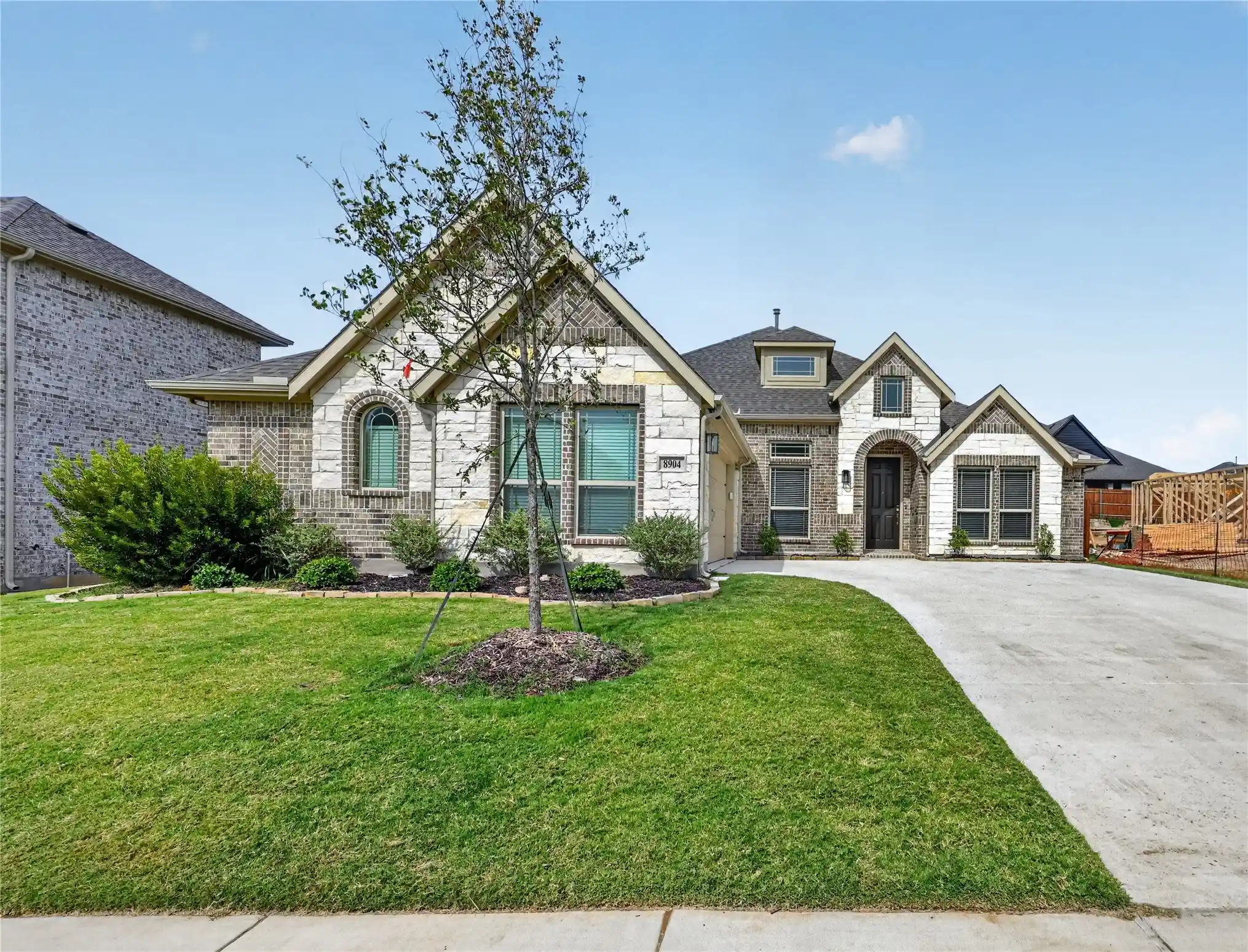 Photo 1 of Single family home for sale at 8904 Wichita Ln, Denton, TX 76226 | MLS# 21361888 | Listing updated on 2026-10-28