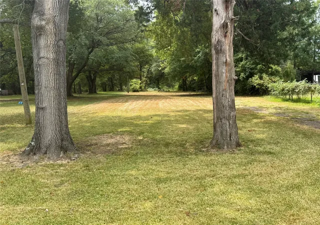 Photo 1 of Land for sale at 3015 Standard Oil Rd, Shreveport, LA 71108 | MLS# 21367478 | Listing updated on 2026-09-16