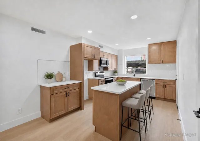 Photo 3 of Condo for sale at 6365 Diamond Head Cir #A, Dallas, TX 75225 | MLS# 21369301 | Listing updated on 2026-10-04