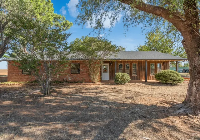 Photo 1 of Land for sale at 8154 County Road 4680, Munday, TX 76371 | MLS# 21368293 | Listing updated on 2026-09-28
