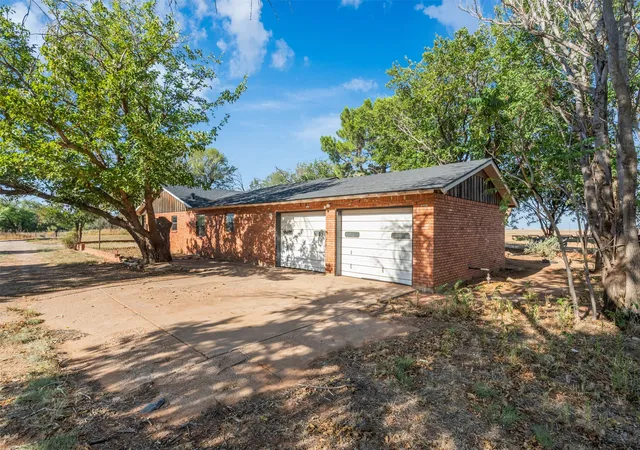 Photo 2 of Land for sale at 8154 Cr 4680, Munday, TX 76371 | MLS# 21363319 | Listing updated on 2026-09-28