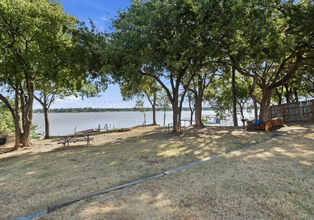 Photo 2 of Multi family home for sale at 7170 Briar #1 Rd #1, Azle, TX 76020 | MLS# 21369196 | Listing updated on 2026-08-31