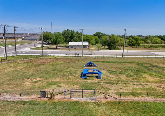 Photo 3 of Single family home for sale at 4011 Little River Rd, Temple, TX 76502 | MLS# 21367770 | Listing updated on 2026-09-23