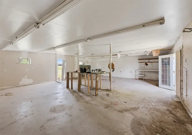 Photo 4 of Single family home for sale at 13810 E Sh 67, Saltillo, TX 75478 | MLS# 21368542 | Listing updated on 2026-10-02